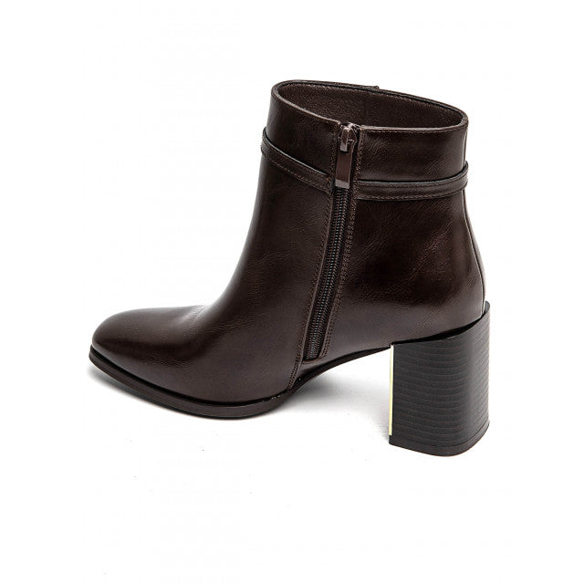 Bottines allient élégance et modernité