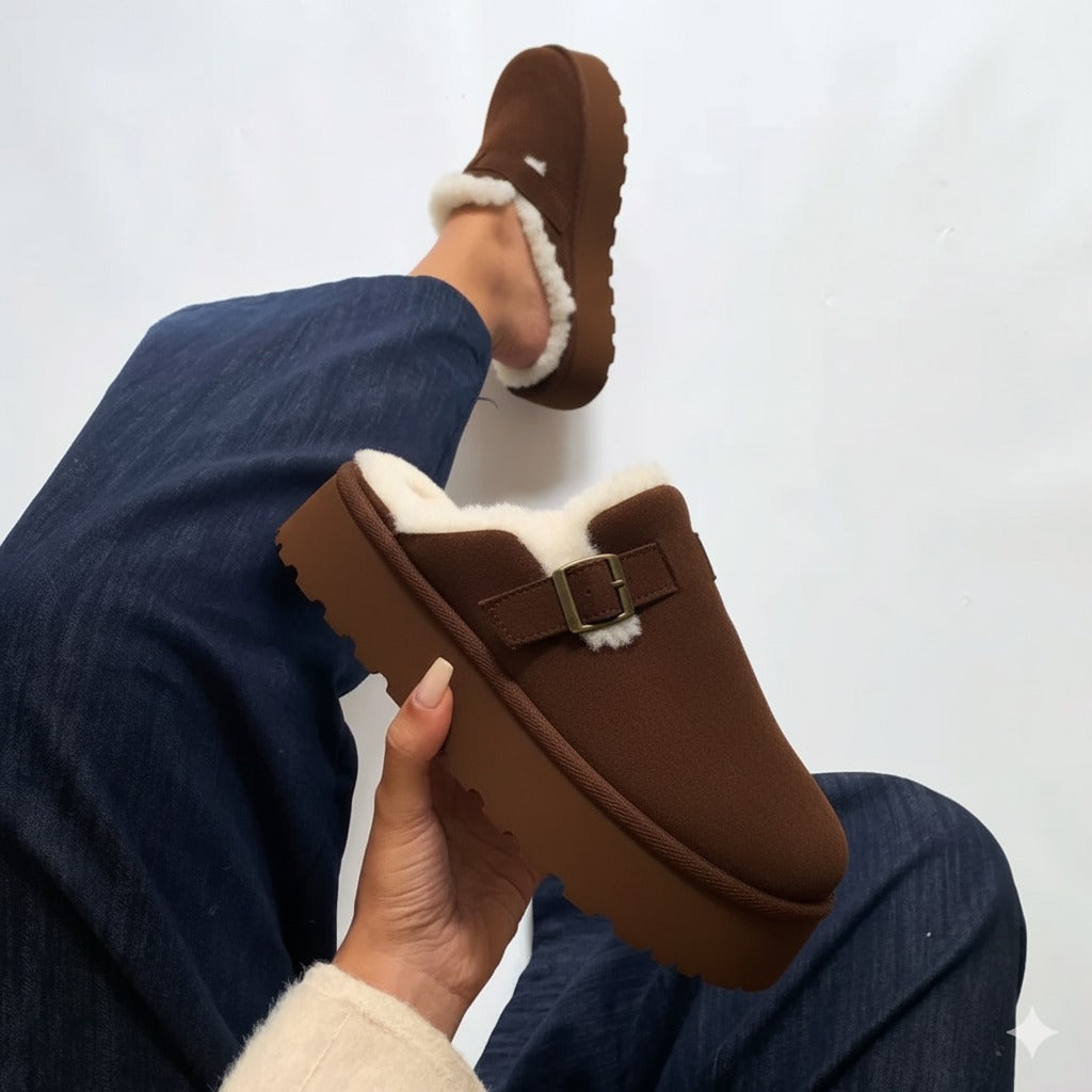 Sabot à plateforme en fourrure douce