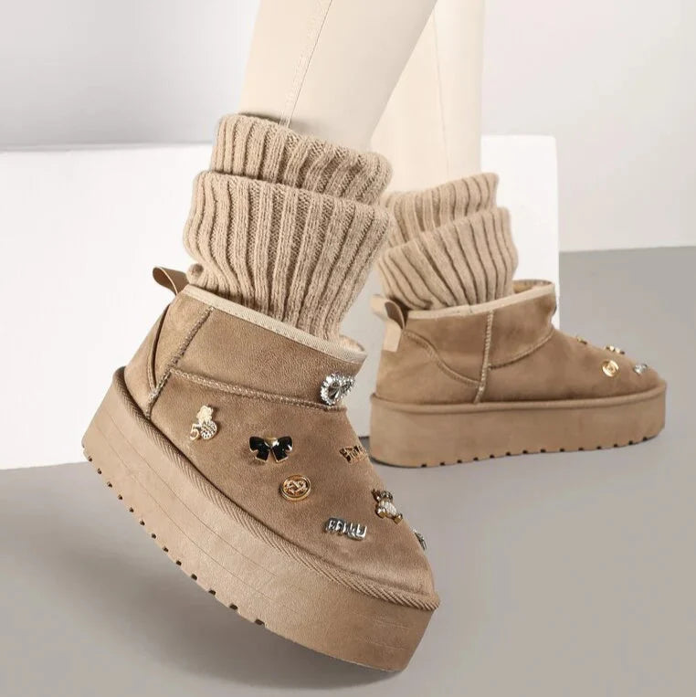 UGG à basse décorées