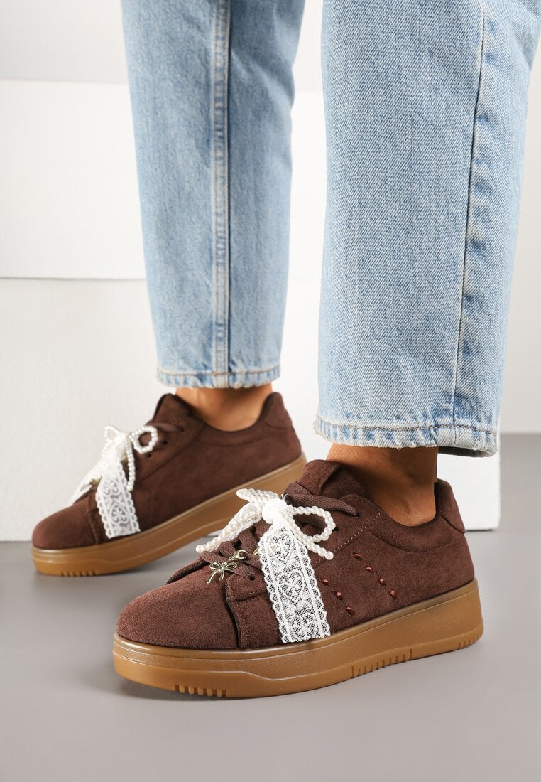 Basket avec charms amovibles Super confortables