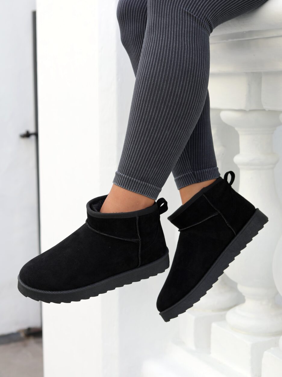 UGG fourrées en suédine