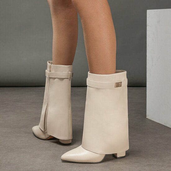 Bottes à talons avec tige à revers et ornements