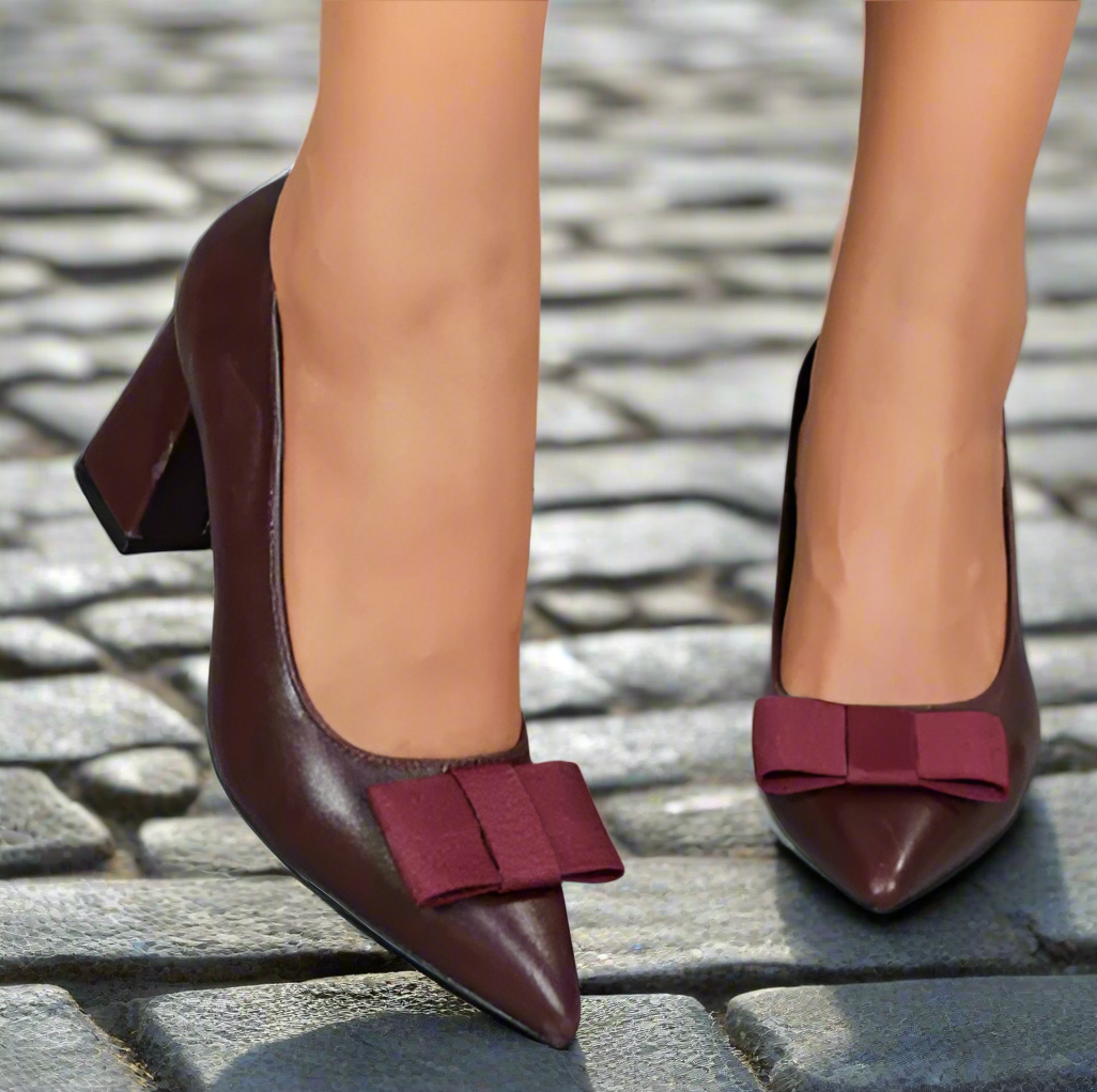 Escarpin à talons pour femmes avec nœud