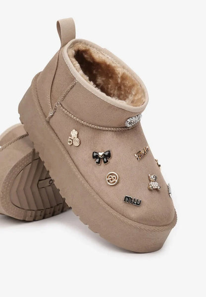UGG à basse décorées