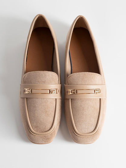 Mocassins en daim avec boucle discrète