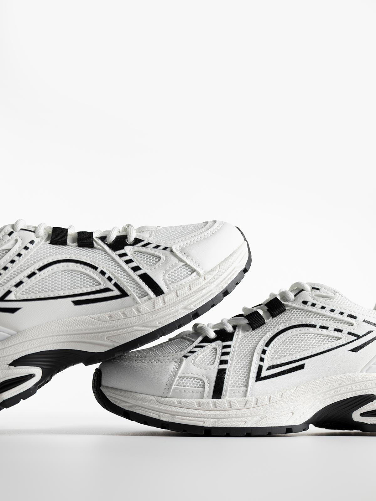 Baskets style running