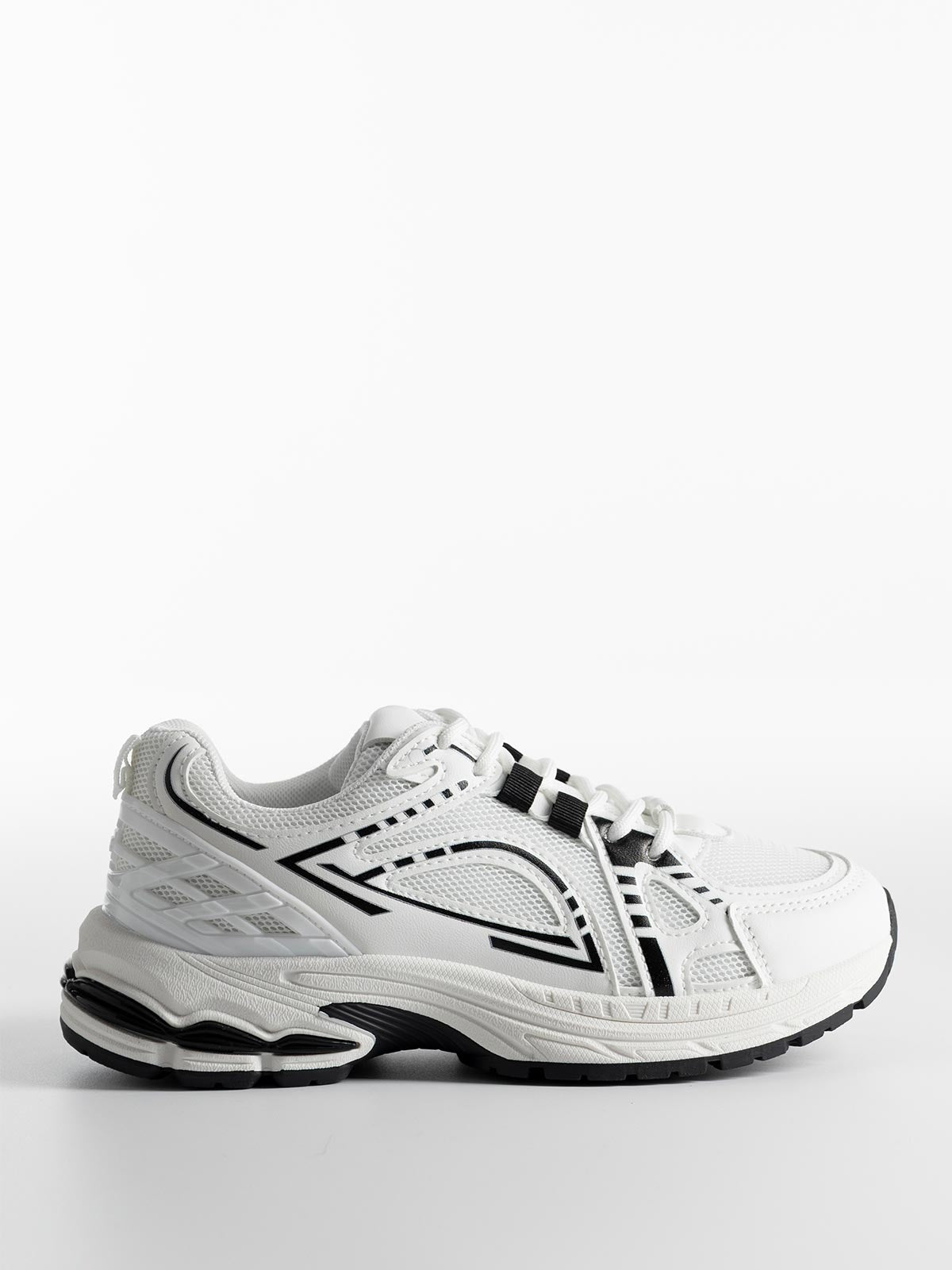 Baskets style running