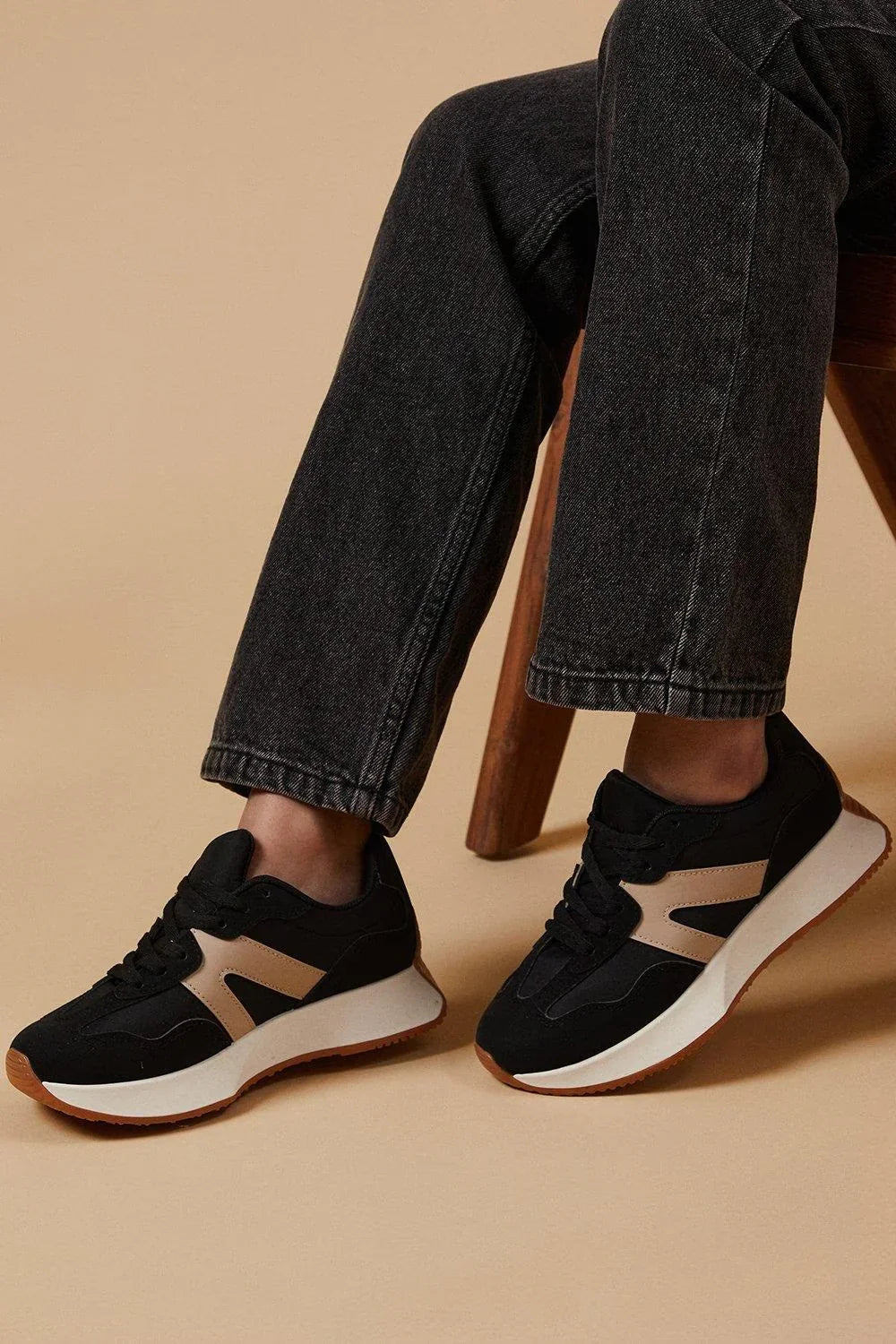 Baskets à lacets pour femmes