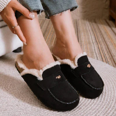 Sabots fourrées en daim