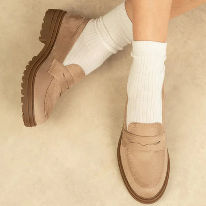 Mocassins plats en simili-daim