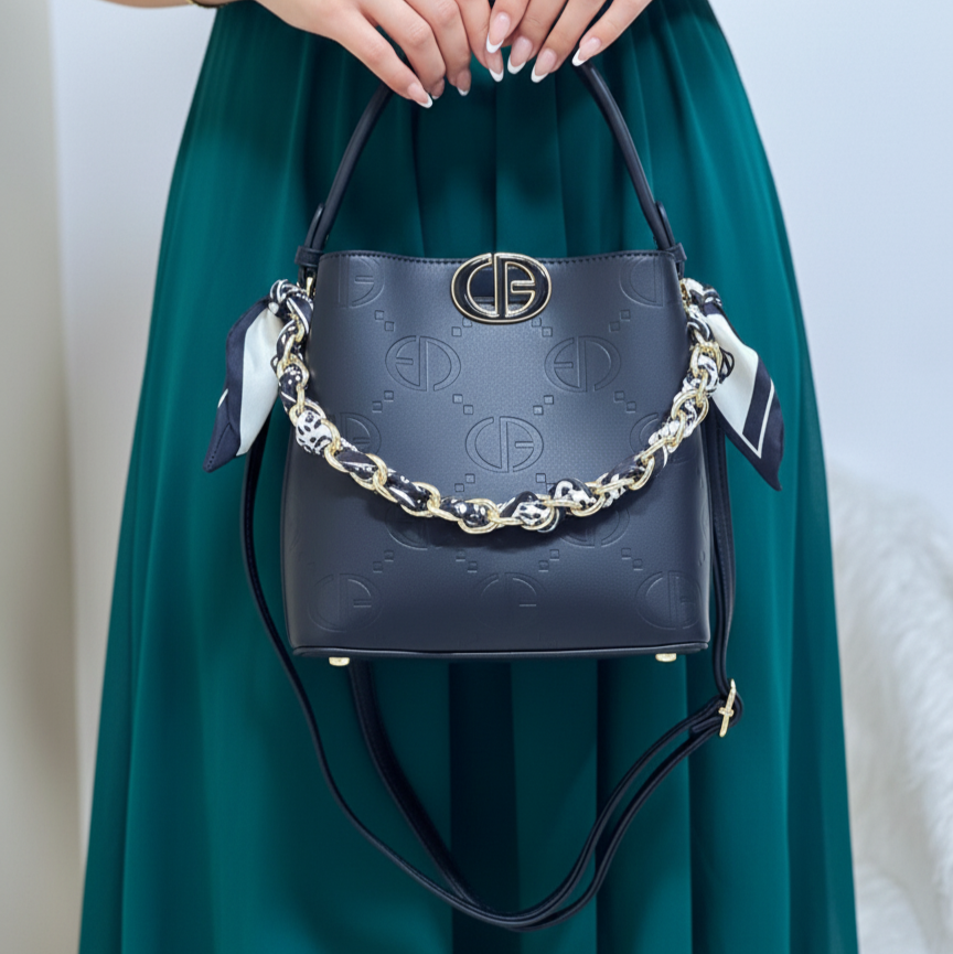 Sac sceau chaine foulard noir