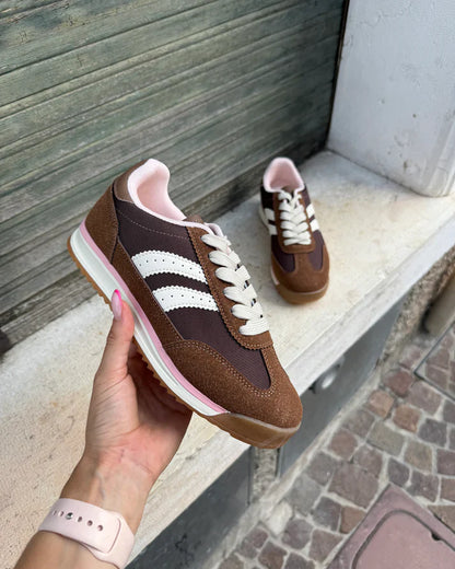 Baskets au design rétro avec une touche mode assumée