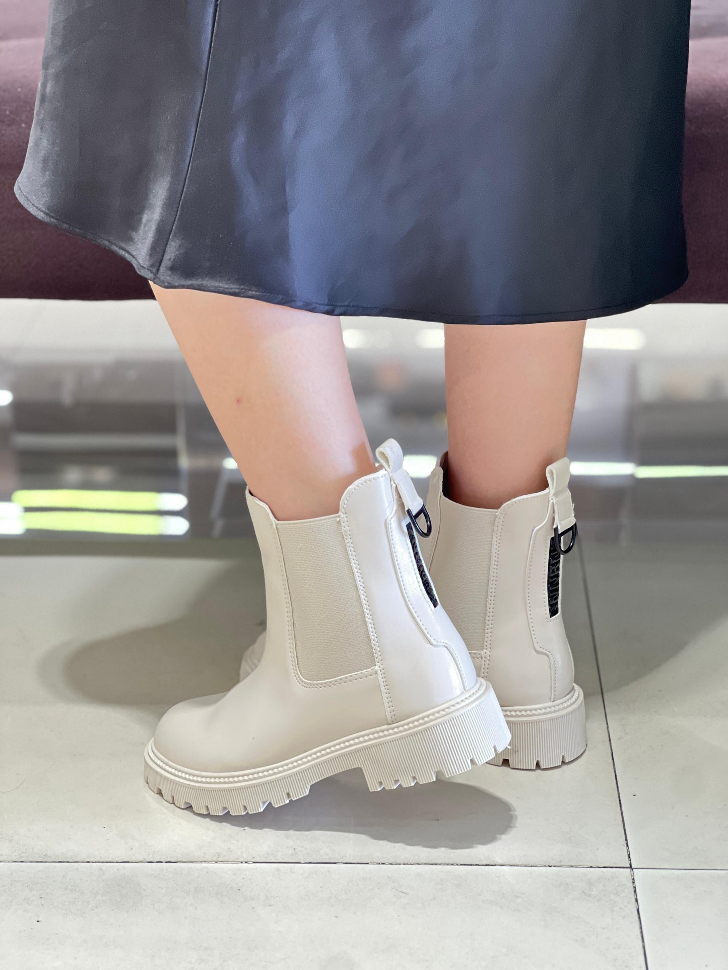 Bottines Mi-Mollet À Bout Rond