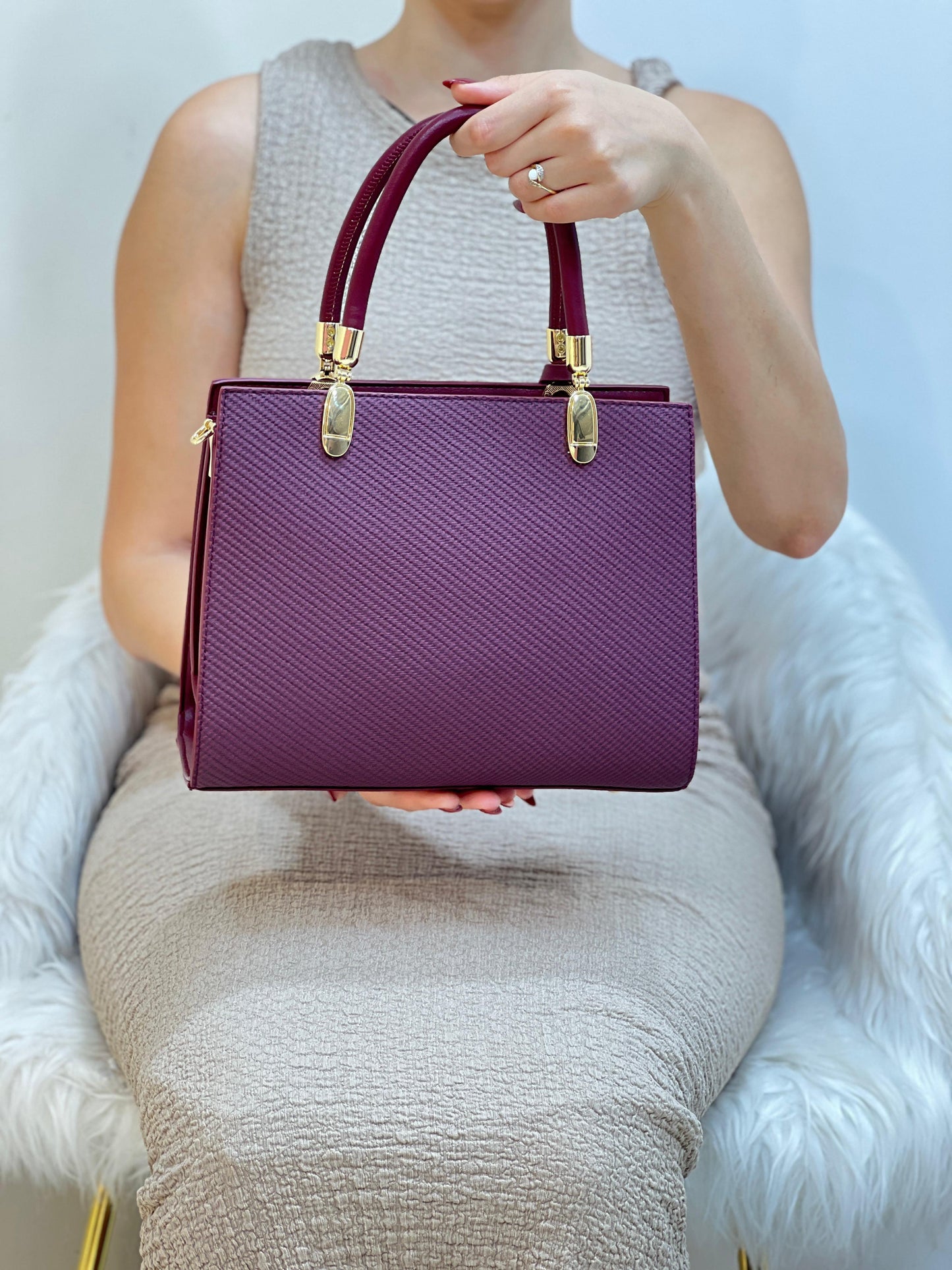 Medium Sac à Main Effet Tissu Avec Pendentif