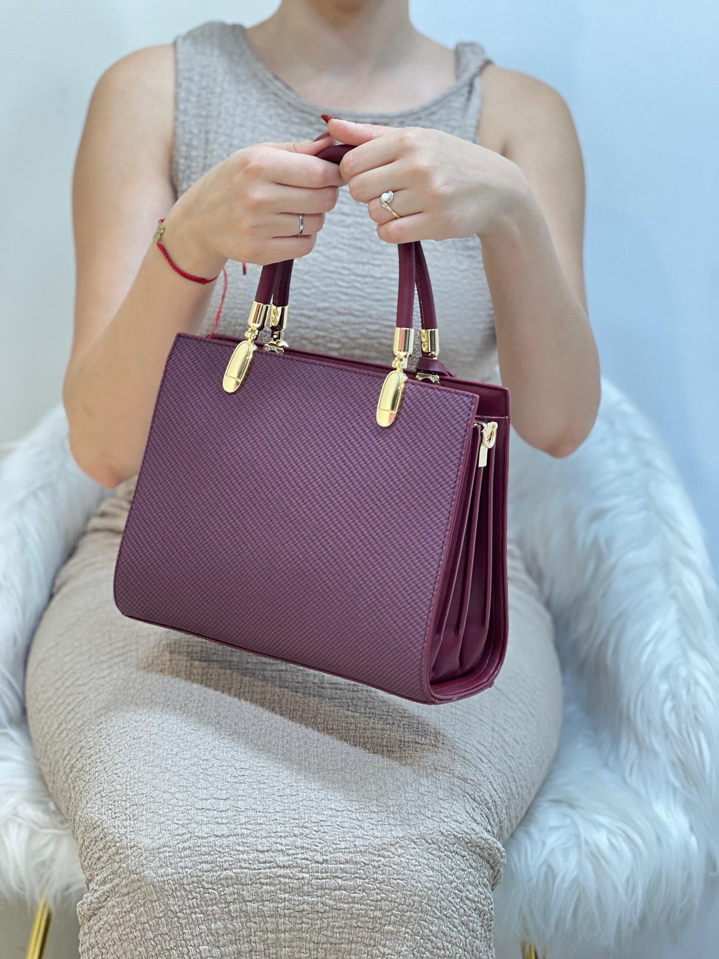 Medium Sac à Main Effet Tissu Avec Pendentif