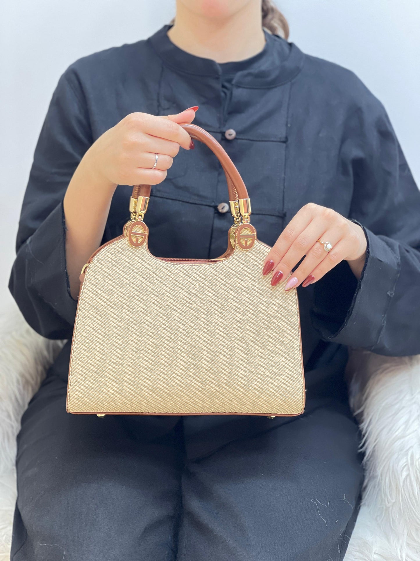 sac à main en cuir tressé