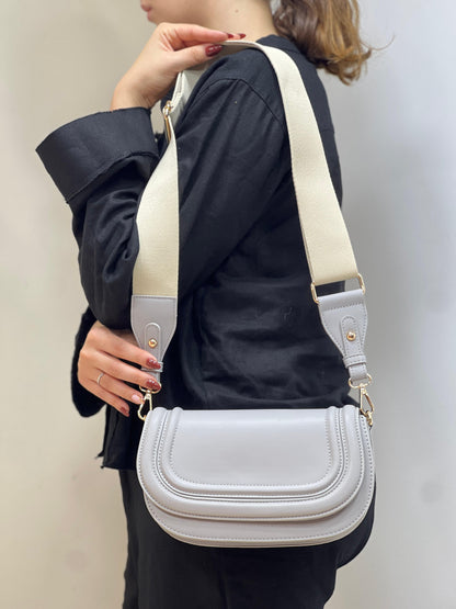 Sac À Bandoulière Tendance À Rabat De Couleur Unie