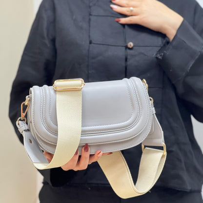 Sac À Bandoulière Tendance À Rabat De Couleur Unie