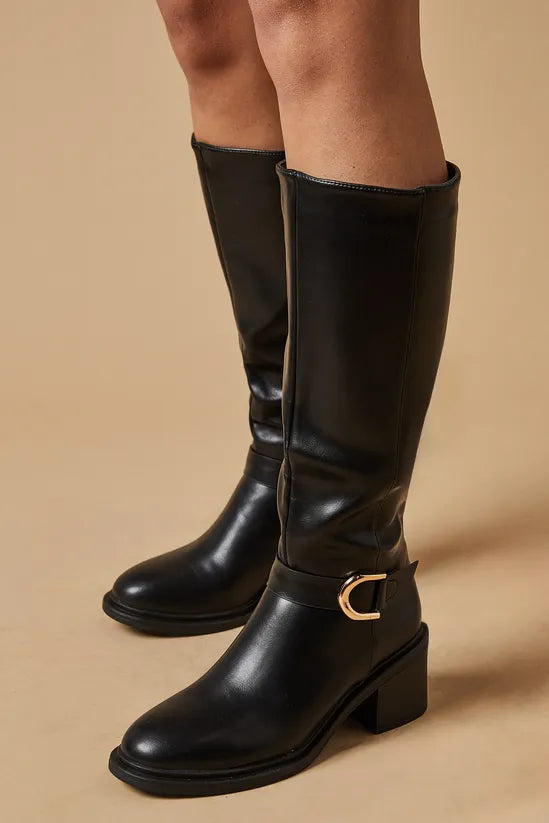 Bottes noires à talons hauts avec bride à boucle