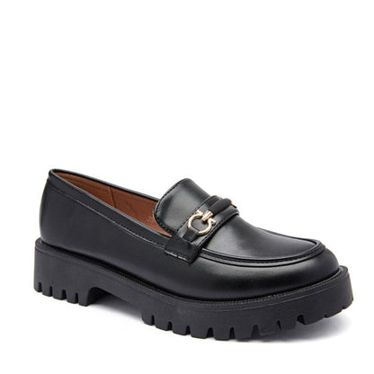 Mocassins femme avec détail doré et semelle crantée épaisse