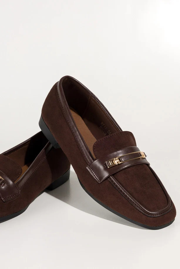 Mocassins en daim avec boucle discrète