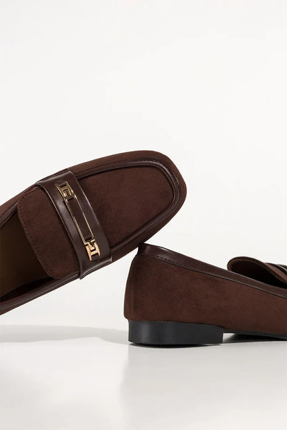 Mocassins en daim avec boucle discrète