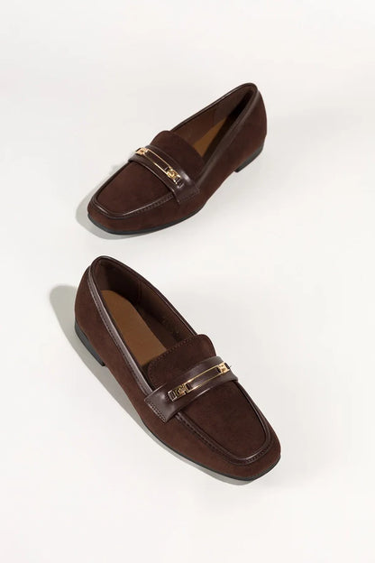 Mocassins en daim avec boucle discrète