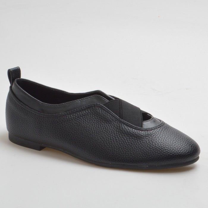 ballerines en cuir à brides élastiques croisées